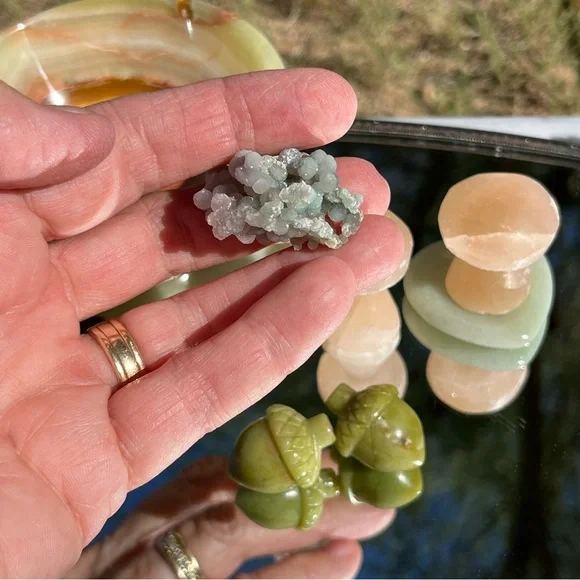 Banded Green Onyx Bowl, Selenite Mushrooms, Grape Agate, Ocean Jasper Chips - Picture 9 of 16